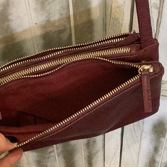 Bass leather handbag, crossbody, like new, burgundy - Picture 5 of 14
